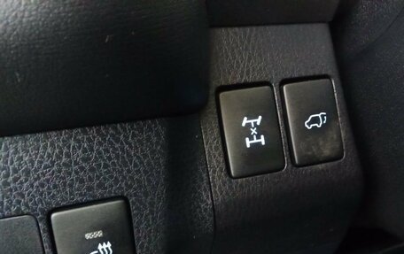 Toyota RAV4, 2015 год, 1 735 000 рублей, 17 фотография