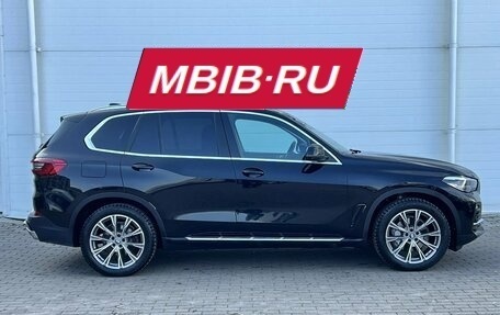 BMW X5, 2019 год, 5 800 000 рублей, 6 фотография