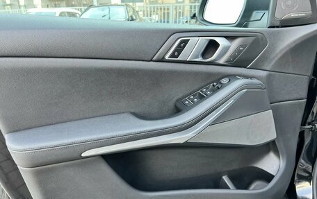 BMW X5, 2019 год, 5 800 000 рублей, 12 фотография