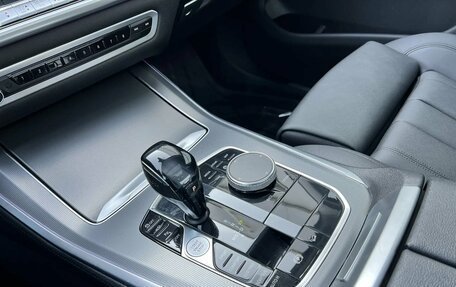 BMW X5, 2019 год, 5 800 000 рублей, 13 фотография