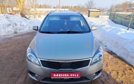 KIA cee'd I рестайлинг, 2010 год, 640 000 рублей, 1 фотография