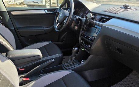 Skoda Rapid I, 2018 год, 1 500 000 рублей, 7 фотография