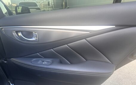 Infiniti Q50 I рестайлинг, 2015 год, 1 600 000 рублей, 10 фотография