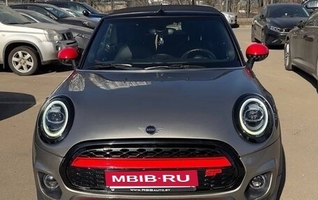 MINI Hatch, 2019 год, 2 585 000 рублей, 10 фотография