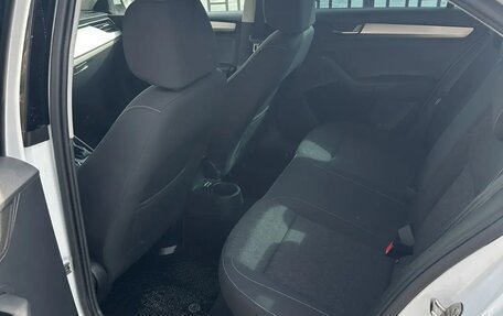 Skoda Rapid II, 2021 год, 1 600 000 рублей, 13 фотография