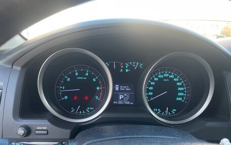 Toyota Land Cruiser 200, 2010 год, 3 100 000 рублей, 18 фотография