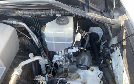 Toyota Land Cruiser 200, 2010 год, 3 100 000 рублей, 22 фотография