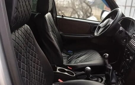 Chevrolet Niva I рестайлинг, 2012 год, 450 000 рублей, 2 фотография