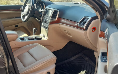 Jeep Grand Cherokee, 2011 год, 1 690 000 рублей, 4 фотография