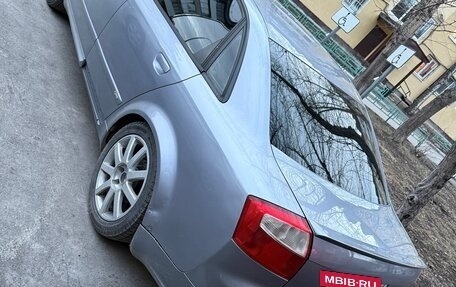 Audi A4, 2004 год, 450 000 рублей, 3 фотография