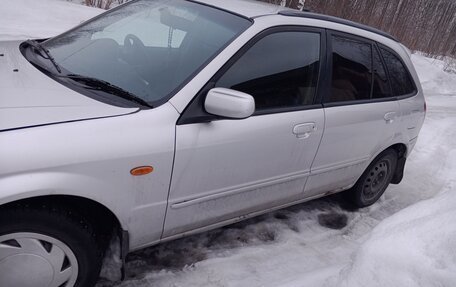 Mazda Familia Y11, 2001 год, 250 000 рублей, 4 фотография