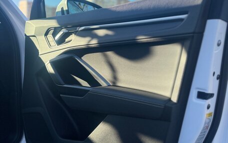 Audi Q3, 2022 год, 4 200 000 рублей, 23 фотография