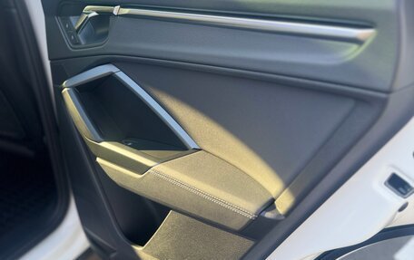 Audi Q3, 2022 год, 4 200 000 рублей, 22 фотография