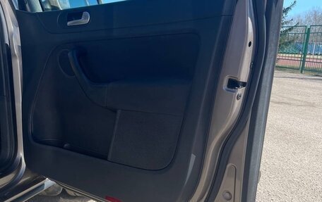 Volkswagen Golf Plus II, 2011 год, 715 000 рублей, 12 фотография