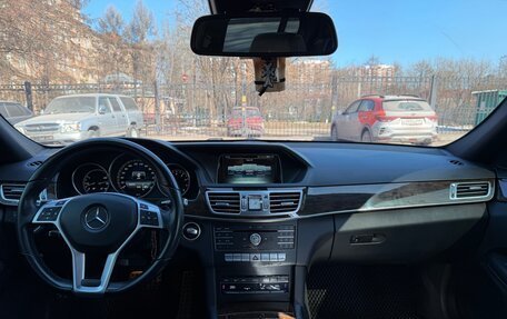 Mercedes-Benz E-Класс, 2015 год, 2 250 000 рублей, 9 фотография