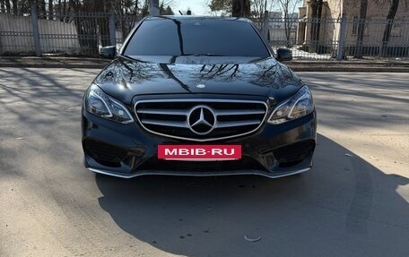 Mercedes-Benz E-Класс, 2015 год, 2 250 000 рублей, 5 фотография