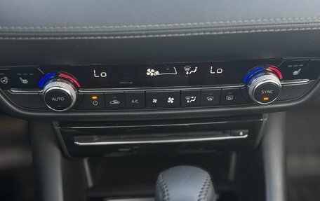 Mazda 6, 2019 год, 2 020 000 рублей, 27 фотография