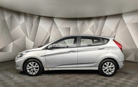Hyundai Solaris II рестайлинг, 2011 год, 735 000 рублей, 5 фотография