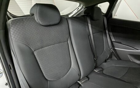 Hyundai Solaris II рестайлинг, 2011 год, 735 000 рублей, 16 фотография