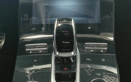 Chery Tiggo 8 Pro, 2022 год, 2 075 000 рублей, 12 фотография