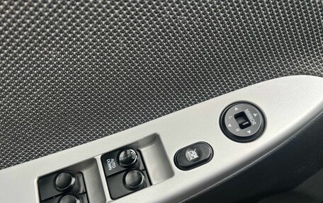 Hyundai Solaris II рестайлинг, 2011 год, 669 000 рублей, 14 фотография