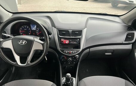 Hyundai Solaris II рестайлинг, 2011 год, 669 000 рублей, 10 фотография