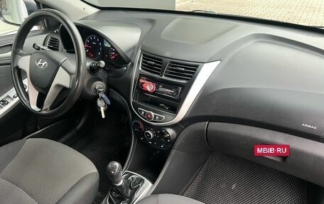 Hyundai Solaris II рестайлинг, 2011 год, 669 000 рублей, 8 фотография