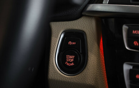 BMW 3 серия, 2018 год, 2 699 000 рублей, 19 фотография