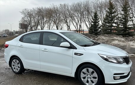 KIA Rio III рестайлинг, 2015 год, 1 395 000 рублей, 1 фотография