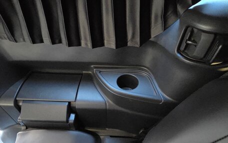 Toyota Voxy, 2022 год, 3 500 000 рублей, 6 фотография