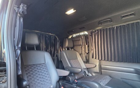 Toyota Voxy, 2022 год, 3 500 000 рублей, 9 фотография