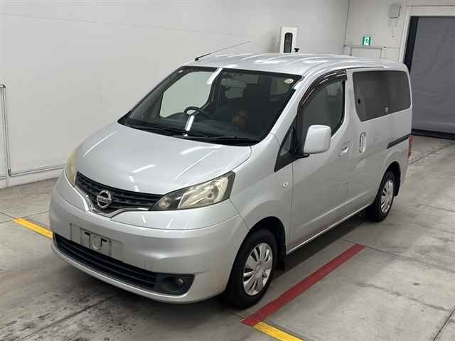 Nissan NV200, 2010 год, 1 327 000 рублей, 4 фотография