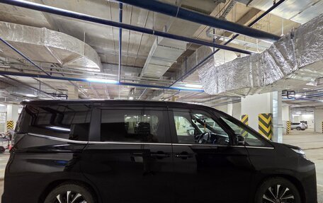 Toyota Voxy, 2022 год, 3 500 000 рублей, 26 фотография