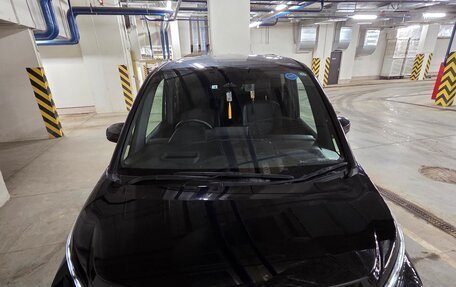 Toyota Voxy, 2022 год, 3 500 000 рублей, 25 фотография