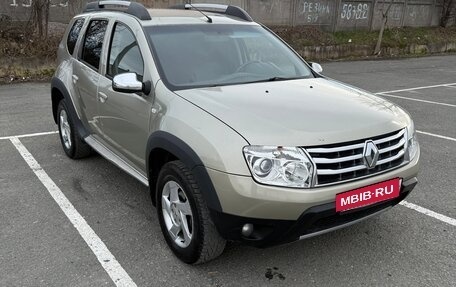 Renault Duster I рестайлинг, 2012 год, 810 000 рублей, 2 фотография
