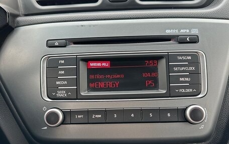 KIA Rio III рестайлинг, 2015 год, 1 395 000 рублей, 21 фотография