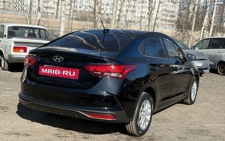Hyundai Solaris II рестайлинг, 2021 год, 1 640 000 рублей, 3 фотография