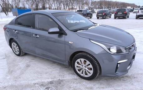 KIA Rio IV, 2018 год, 1 420 000 рублей, 6 фотография