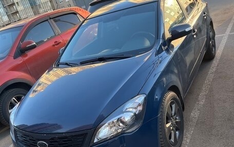 KIA cee'd I рестайлинг, 2010 год, 580 000 рублей, 3 фотография