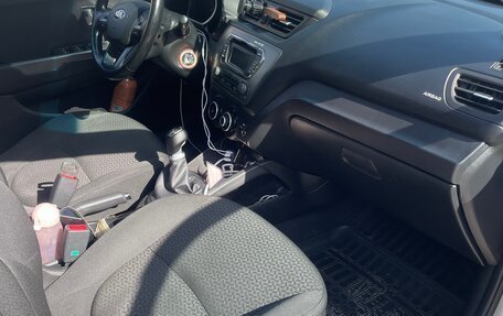 KIA Rio III рестайлинг, 2014 год, 850 000 рублей, 8 фотография