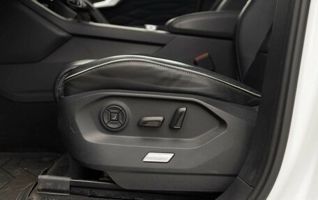 Volkswagen Touareg III, 2021 год, 6 700 000 рублей, 22 фотография