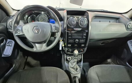 Renault Duster I рестайлинг, 2015 год, 1 399 000 рублей, 10 фотография