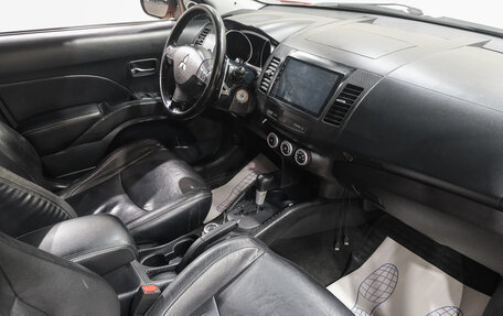 Mitsubishi Outlander III рестайлинг 3, 2007 год, 1 169 000 рублей, 16 фотография