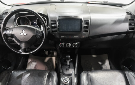 Mitsubishi Outlander III рестайлинг 3, 2007 год, 1 169 000 рублей, 19 фотография