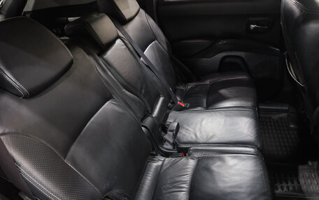 Mitsubishi Outlander III рестайлинг 3, 2007 год, 1 169 000 рублей, 34 фотография