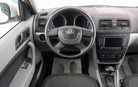 Skoda Yeti I рестайлинг, 2011 год, 959 000 рублей, 15 фотография