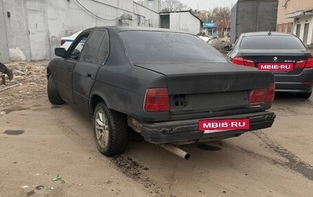 BMW 5 серия, 1992 год, 180 000 рублей, 5 фотография