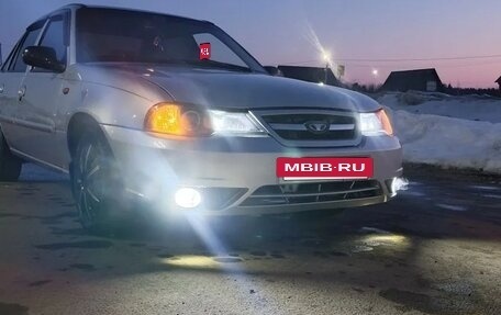 Daewoo Nexia I рестайлинг, 2012 год, 260 000 рублей, 12 фотография