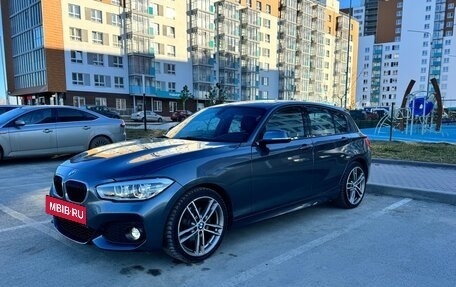 BMW 1 серия, 2019 год, 3 100 000 рублей, 3 фотография