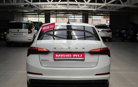 Skoda Rapid II, 2021 год, 1 590 000 рублей, 6 фотография